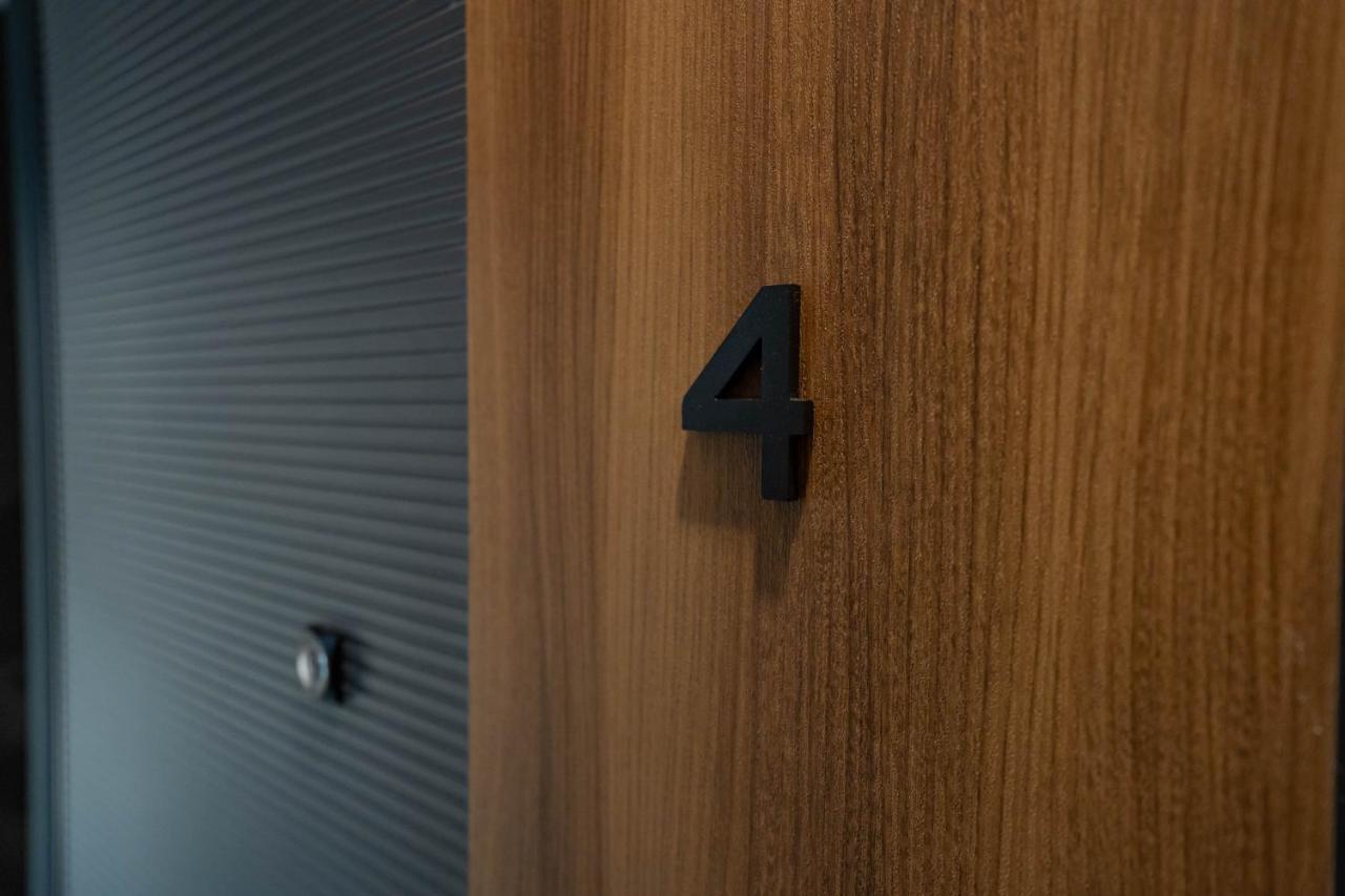 Deluxe Aparthotel Marwell Residence Suceava Exterior foto